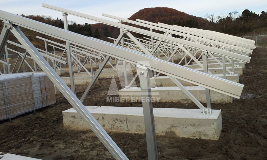 solar panel mounting systems ground